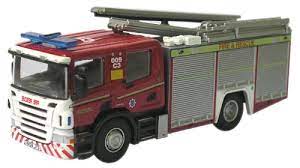 Oxford Diecast 76SFE001 Cleveland Fire & Rescue 1.76 Scale ** Only 1 in stock - No longer available from supplier **