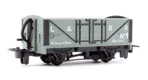 Peco GR-200C Open Wagon in L & B Grey Livery No 1 -  OO9 Scale