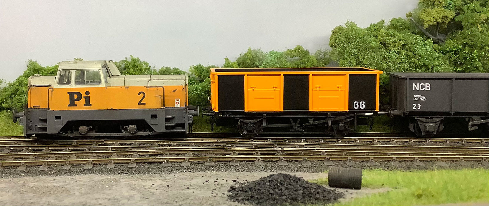 Planet Industrials PIR-001 21T Coal 21/MDO Mineral Wagon, 3 Pack,  Running no:66,142,161 - OO Gauge