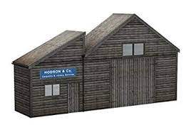 Bachmann Scenecraft 44-268 Low Relief Weather Boarded Warehouse (Pre-built) - OO Scale