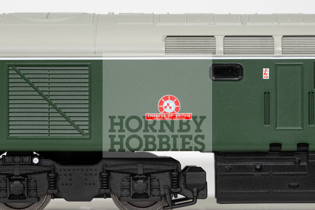Hornby R30192 Railroad Plus - Enhanced Livery, British Railways Class 40 Empress of Britain No'D210 (includes etched nameplates), Diesel Locomotive, OO Gauge