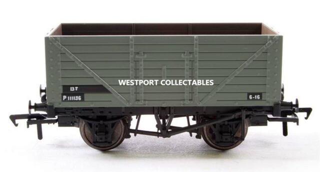 Bachmann 37-158C 8 Plank Wagon BR Grey - OO Scale