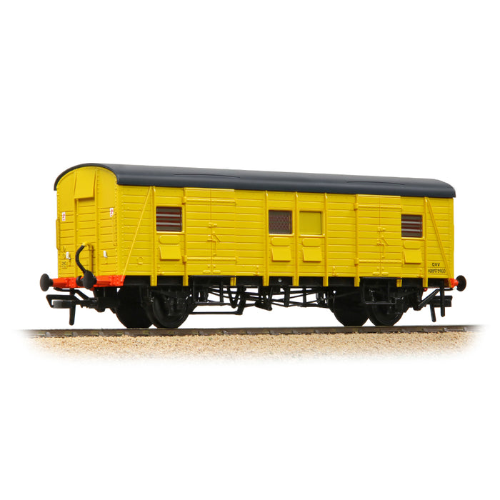 Bachmann 39-533 SR (Ex-PMV) Staff Tool Van BR Dept Yellow - OO Gauge