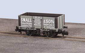 Peco NR-7014P 9ft 7 Plank Open Wagon, Small & Sons, N Gauge