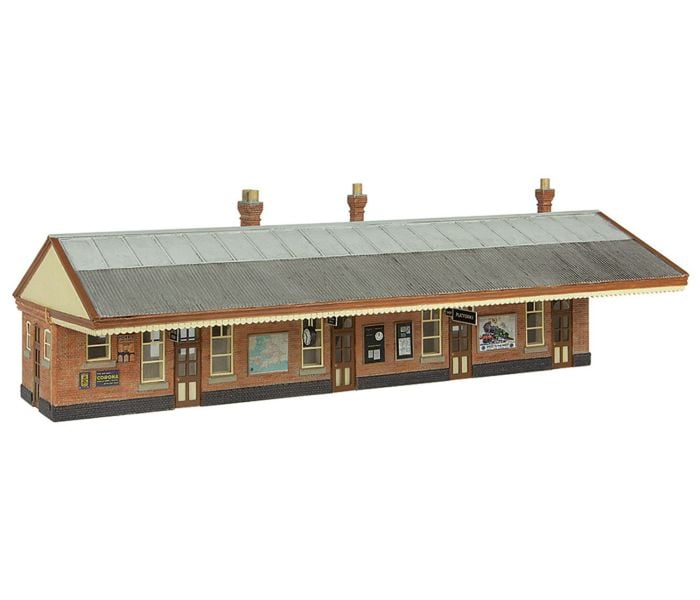 Bachmann Scenecraft 44-1019 GCR Standard Station - OO Scale