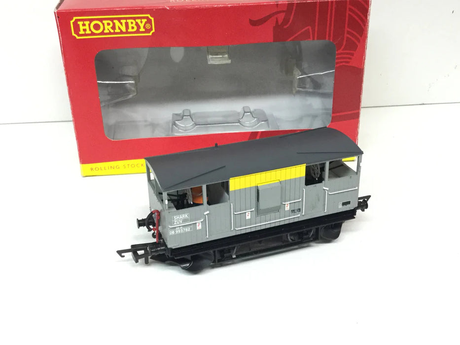 Hornby R6412 Hornby Departmental Shark ZUV - OO Gauge - Pre owned but as new