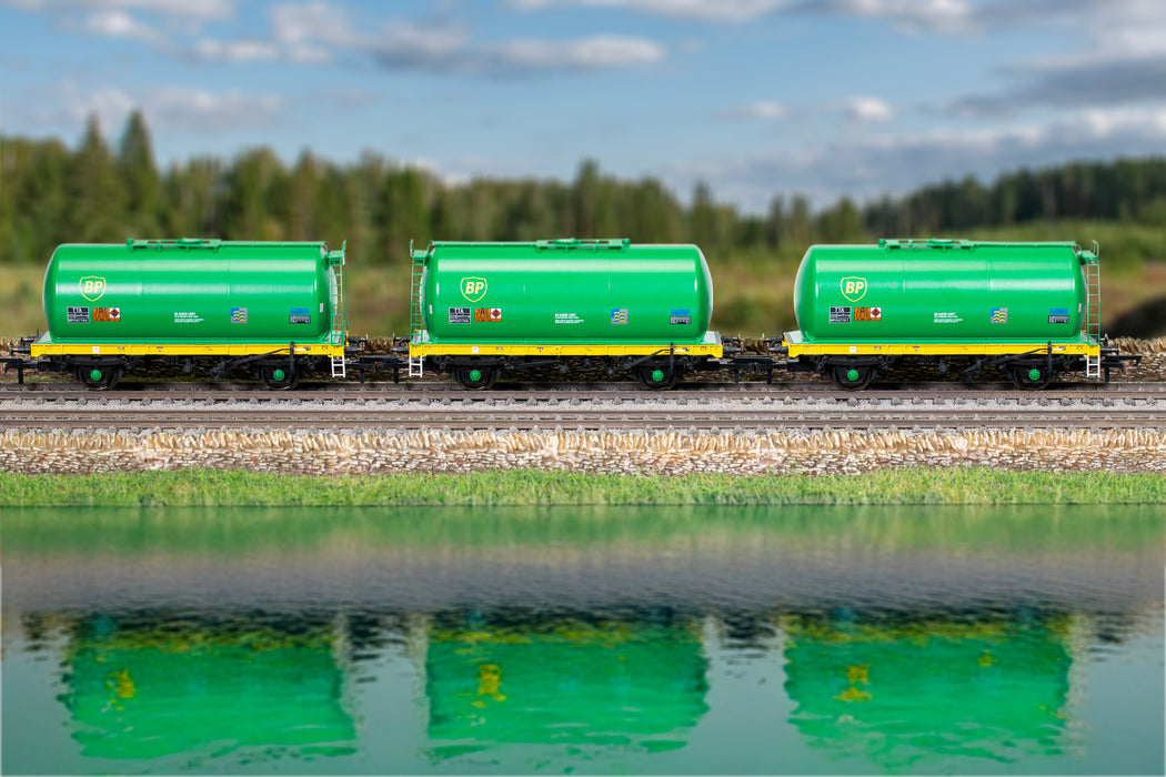 Hornby R60291 (Pack of 3) TTA Wagon 'BP' - OO Gauge