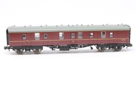 Graham Farish 374-036 Mk1 BG Full Brake BR Maroon - N Gauge - Pre-Owned