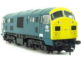 Dapol D1000H Class 22 BR Blue D6328 Split Headcode Box, Full Yellow Ends, OO Gauge