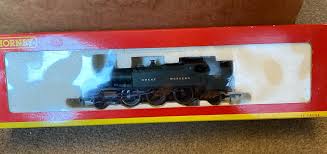 Hornby R2098C GWR 2-6-2T Prairie Class 61XX Locomotive '6110'- OO Gauge - Pre-Owned