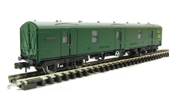 Graham Farish 374-131 BR Mk1 General Utility Van (GUV) BR Green - N Gauge - Pre-Owned