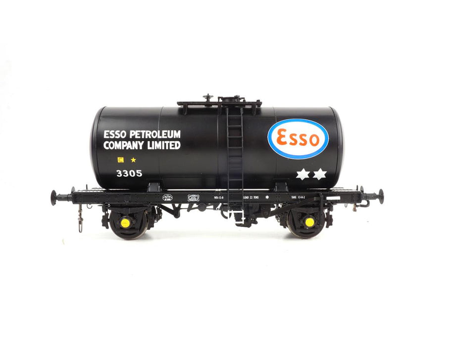 Heljan 1010 35T 'B' Tank ESSO Black (Eaarly) 3305 - O Gauge