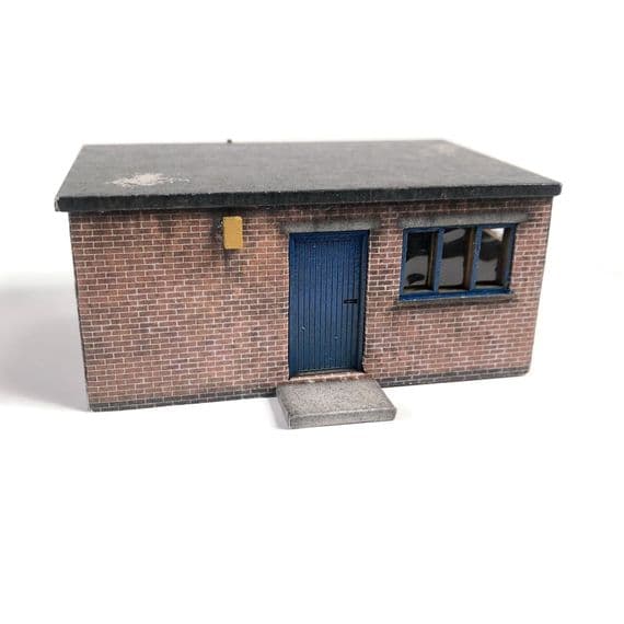 Scale Model Scenery LX048 Utility Building / Plant Room   OO/HO Scale