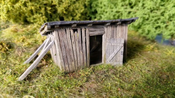 Model Scene 98520 Ruined Shed (Laser Cut) - HO Scale, 1:87 Scale