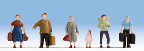 Noch 18115 Pedestrians with Luggage (6) Hobby Figure Set - OO / HO Scale