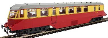 Heljan 19402 GWR Railcar BR Crimson / Cream Diesel Railcar W21W (Grey Roof) - OO Gauge
