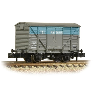 Graham Farish 377-629 12Ton ZRB Ventilated Van BR "Rail Stores" in Blue and Grey Livery  - N Gauge