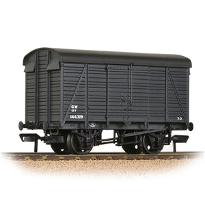 Bachmann 38-083A SR 12 Ton 2+2 Planked Ventilated Van GWR Grey Livery - OO Gauge
