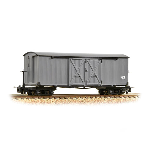 Bachmann 393-026 Covered Goods Wagon "Nocton Estates" Light Grey - OO9 Scale