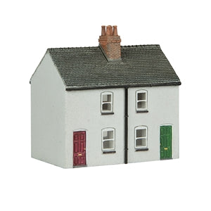 Graham Farish Scenecraft 42-125X Rendered Workers' Cottages, N Scale Model Building