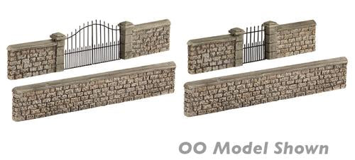 Graham Farish 42-555 Stone Walls and Gates (Pre-built) - N Scale