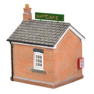 Bachmann Scenecraft 44-0071 Station Cafe (Pre-Built) - OO Scale, Model Building