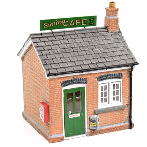 Bachmann Scenecraft 44-0071 Station Cafe (Pre-Built) - OO Scale, Model Building