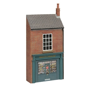 Bachmann Scenecraft 44-0124 Lucston Low Relief Sweet Shop - OO Scale