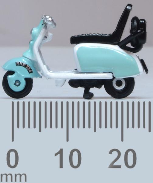 Oxford Diecast 76SC001 Scooter Blue/White - OO Scale