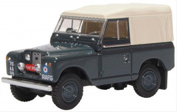 Oxford Diecast 76LR2S007 Land Rover Series II SWB Canvas RAF Police - 1:76 (OO) Scale