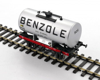 SH Dapol 7F-062-003 Class A 14 Ton Anchor Mounted Tank Wagon - Benzole - O Gauge ** Pre-Owned but in "As New" condition - slight box damage **