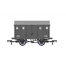Rapido Trains 927001 SECR 10T Van No.15782 SECR Grey Diagram 1426- OO Gauge