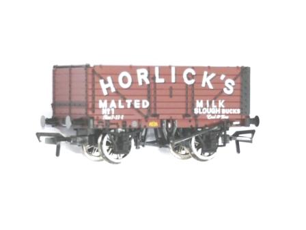 SH Bachmann 37-2016K PO 7 Plank End Door Wagon in 'Horlicks' Red Oxide Livery - Collectors Club Exclusive Model 2016 - Pre-owned - Like new with Mint Box - Bachmann Collectors Club Model 2016  ** Only 1 in Stock **