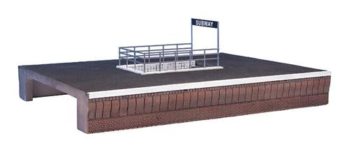 Bachmann 44-0062 Scenecraft Platform Subway (Pre-Built) - OO Scale