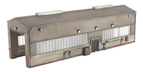 Bachmann 44-126 Scenecraft Single Road Servicing Shed (Pre-Built) - OO Scale