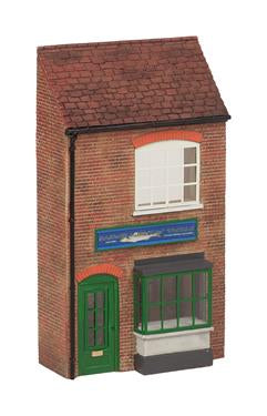Bachmann Scenecraft 44-276 Low Relief Fishing Tackle Shop (Pre-Built) - OO Scale