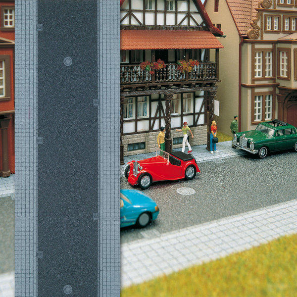 Busch 6038 Town Street Roadway - Flexible (66mm wide x 1 metre length) - OO / HO Scale