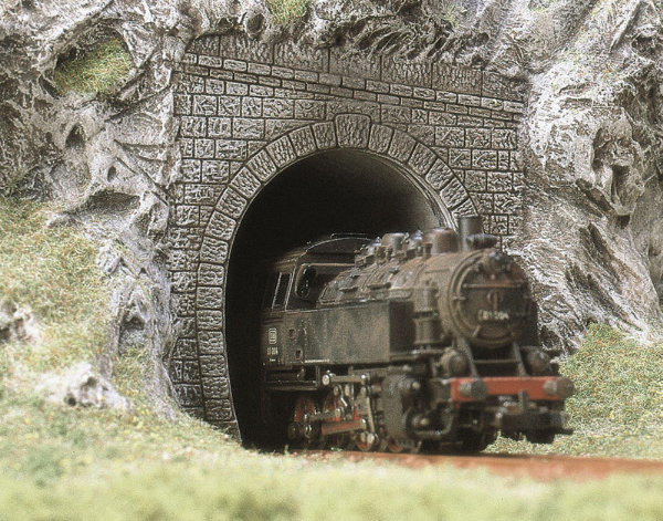 Busch 7025 Single Track Tunnel Portal (2) - Suitable for OO / HO Scale
