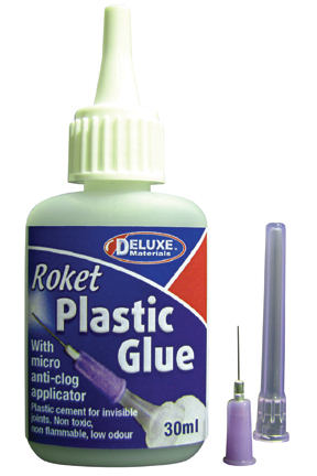 Deluxe Materials AD62 Plastic Glue (30ml)
