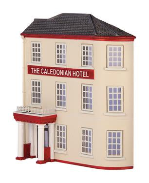 Graham Farish Scenecraft 42-236 Low Relief The Caledonian Hotel (Pre-Built) - N Scale
