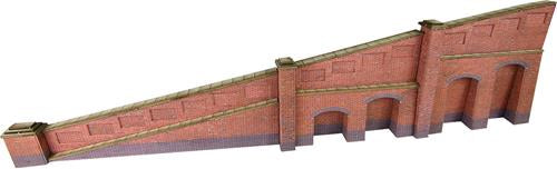 Metcalfe PN148 Tapered Retaining Wall in Red Brick Card Kit - N Scale
