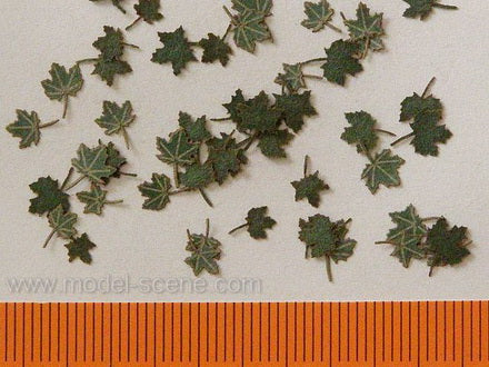 Model Scene L8-001 Maple Leaves - Green (Suitable for Scales 1:72 to 1:87)
