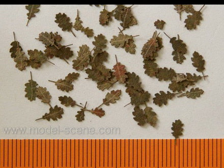 Model Scene L8-102 Oak Leaves - Extra Colours Autumn (Suitable for Scales 1:72 to 1:87)