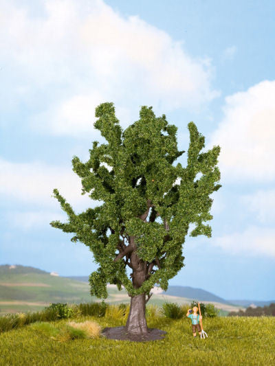 Noch 25860 Oak Tree 150mm / 5.91 inches Tall - Suitable for OO/HO, O, TT and N Scales