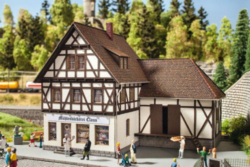 Noch 66504 Old Town Bakery Laser Cut Structure Kit - with Micro Motion (OO / HO Scale)