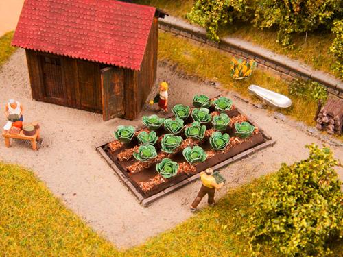 Noch 13217 White Cabbages (Qty 16)  - OO / HO Scale