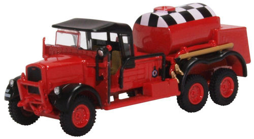 Oxford Diecast 76WOT002 Ford WOT1 Crash Tender RAF Catterick (Red) - OO Scale