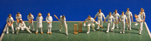 Peco Modelscene 5300 Cricket Match Figure Set - OO Scale