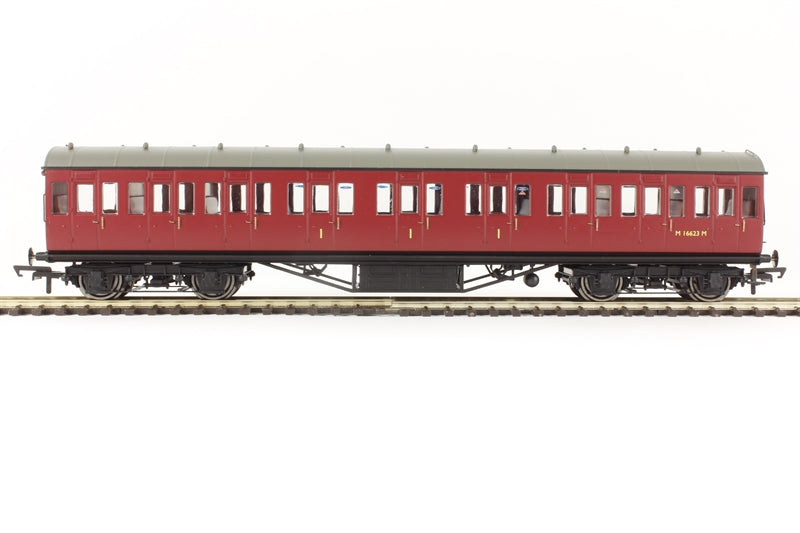Hornby R4658 BR Non-Corridor 57' Composite Coach - OO Gauge  ** Only 2 in stock - Discontinued item no longer available from supplier**