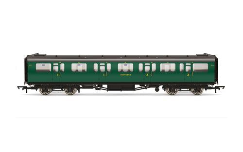 Hornby R4882 Bulleid 59' Corridor 1st / 3rd Class Coach Number 5711 Southern Railway Green Livery - OO Scale